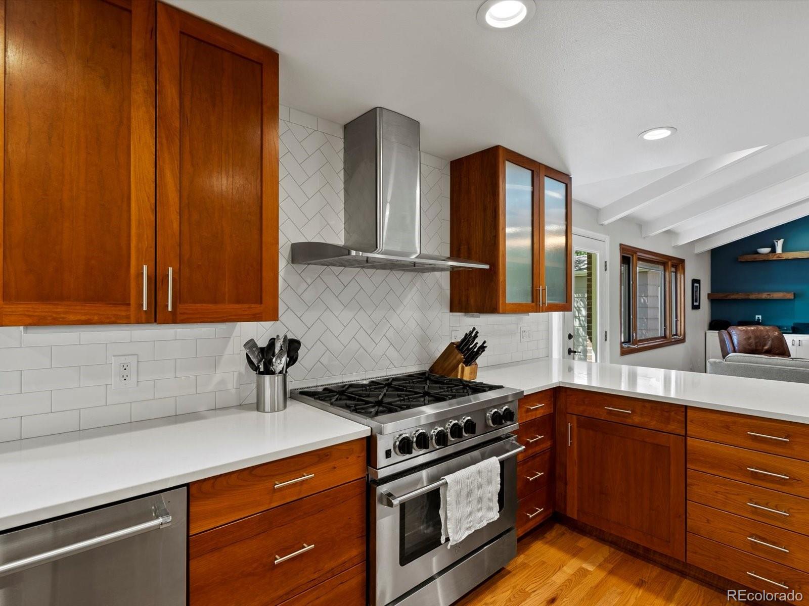 MLS Image #19 for 4175 s sidney court,denver, Colorado
