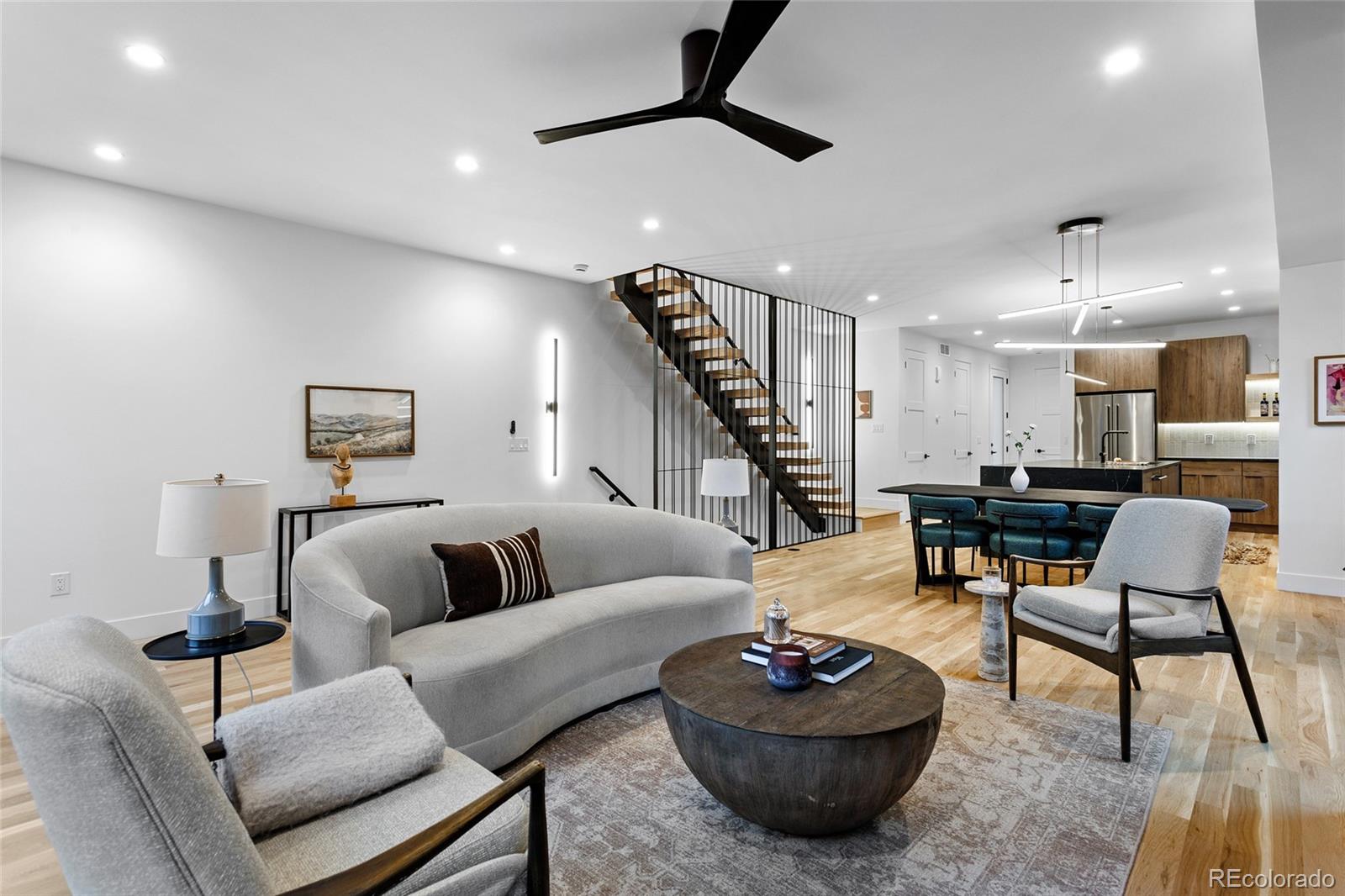 MLS Image #14 for 2376 s bannock street,denver, Colorado
