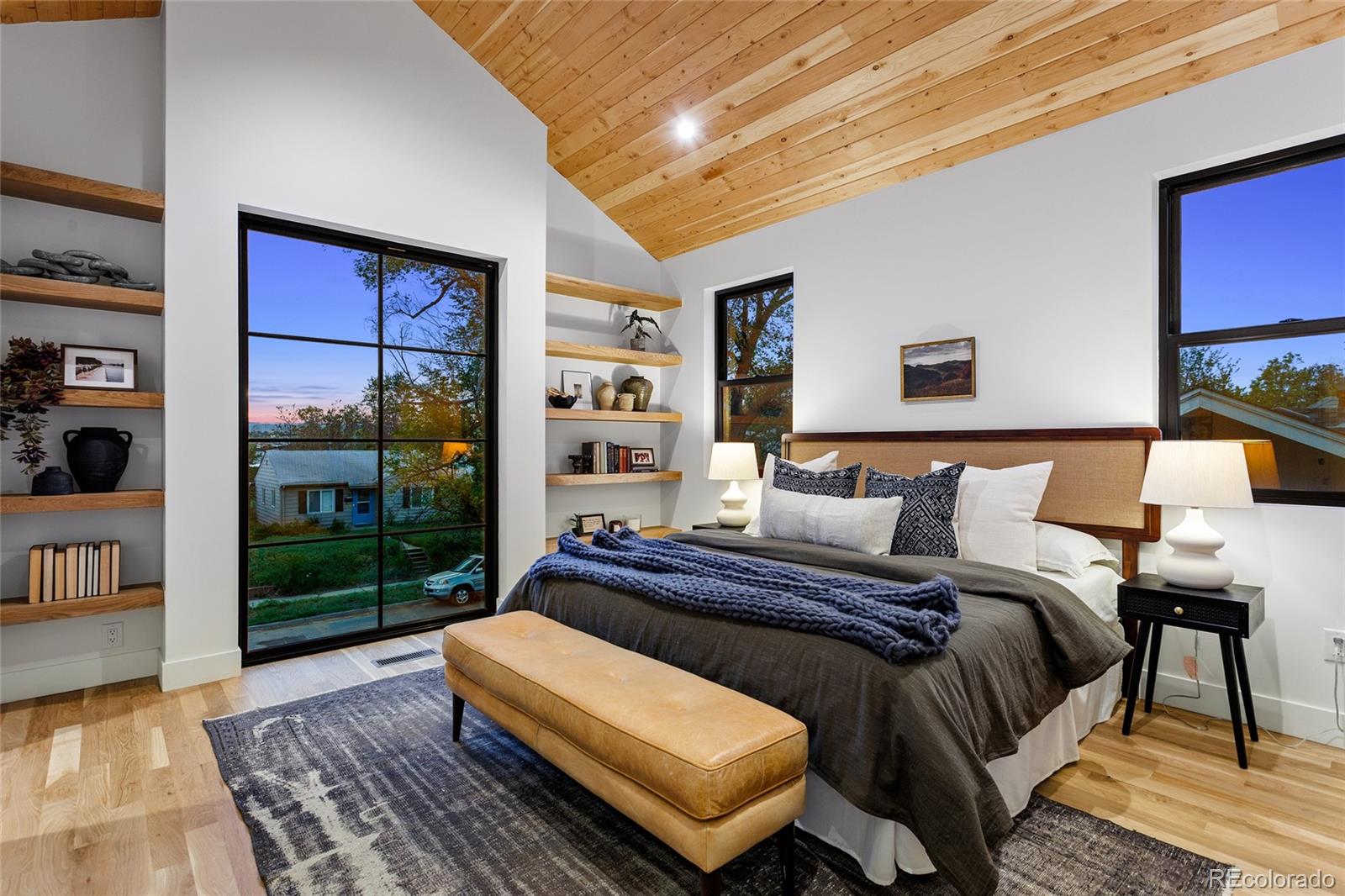 MLS Image #19 for 2376 s bannock street,denver, Colorado