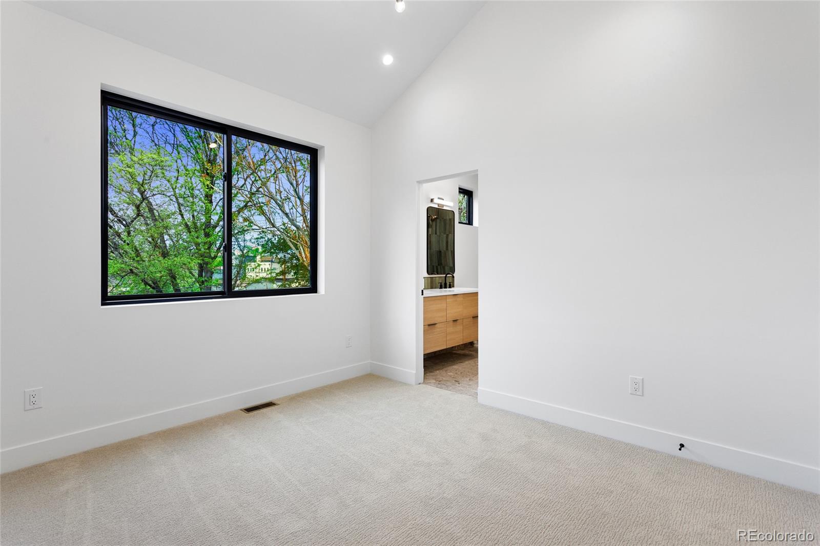 MLS Image #33 for 2376 s bannock street,denver, Colorado