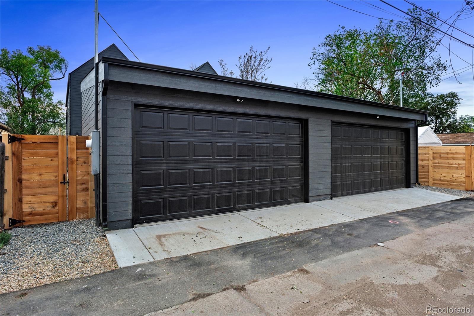MLS Image #42 for 2376 s bannock street,denver, Colorado