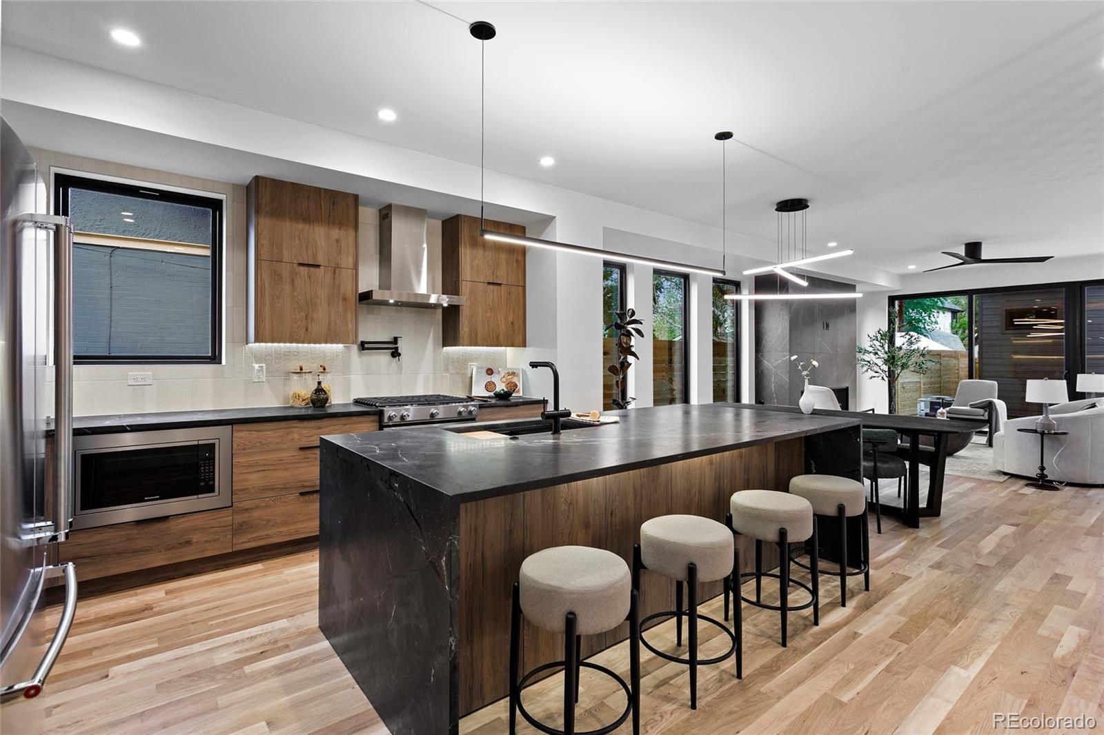 MLS Image #6 for 2376 s bannock street,denver, Colorado