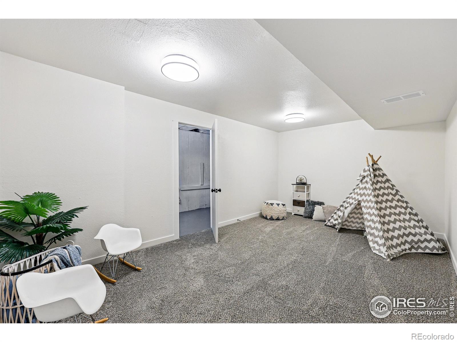 MLS Image #34 for 1805 w 22nd street,loveland, Colorado