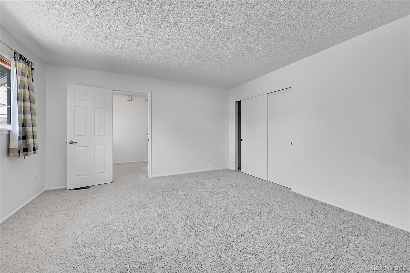 MLS Image #19 for 10369 e red mountain,littleton, Colorado