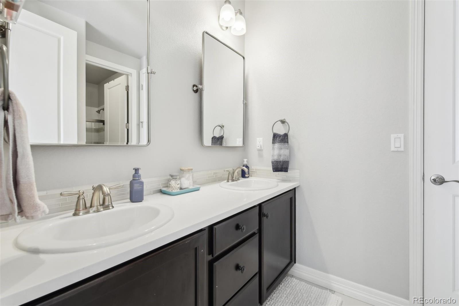 MLS Image #32 for 25548 e fair drive,aurora, Colorado