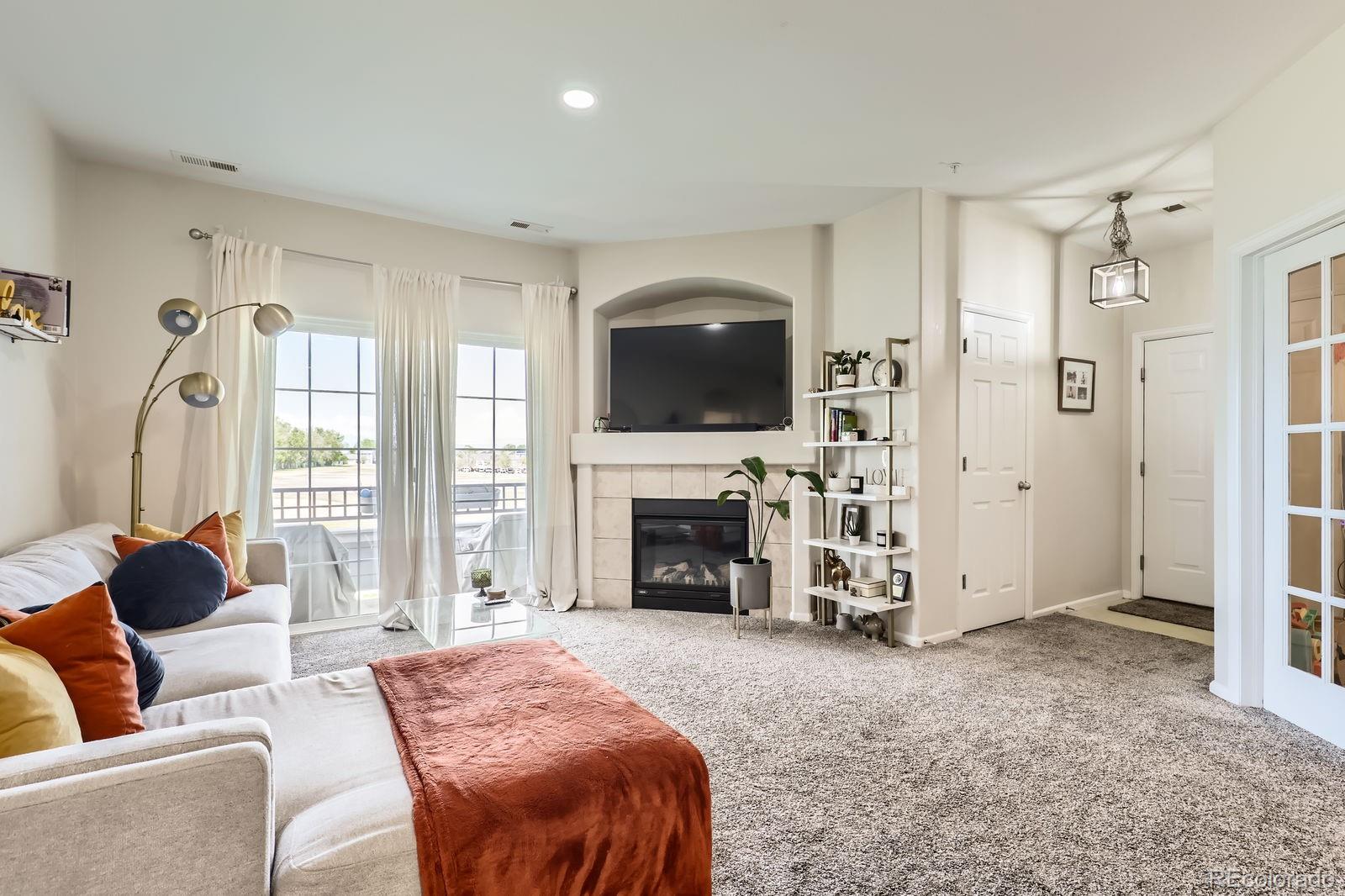 MLS Image #7 for 5255  memphis street,denver, Colorado
