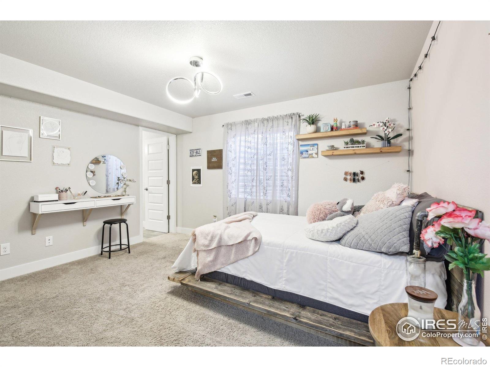 MLS Image #20 for 1471  sabin court,berthoud, Colorado