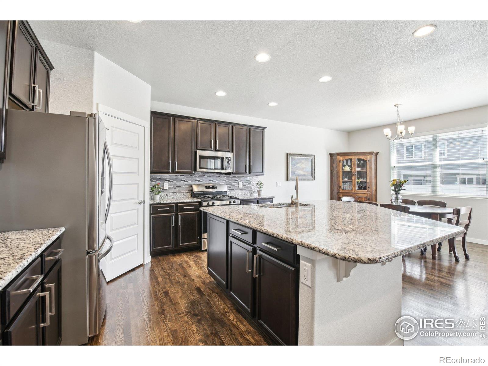 MLS Image #3 for 1471  sabin court,berthoud, Colorado