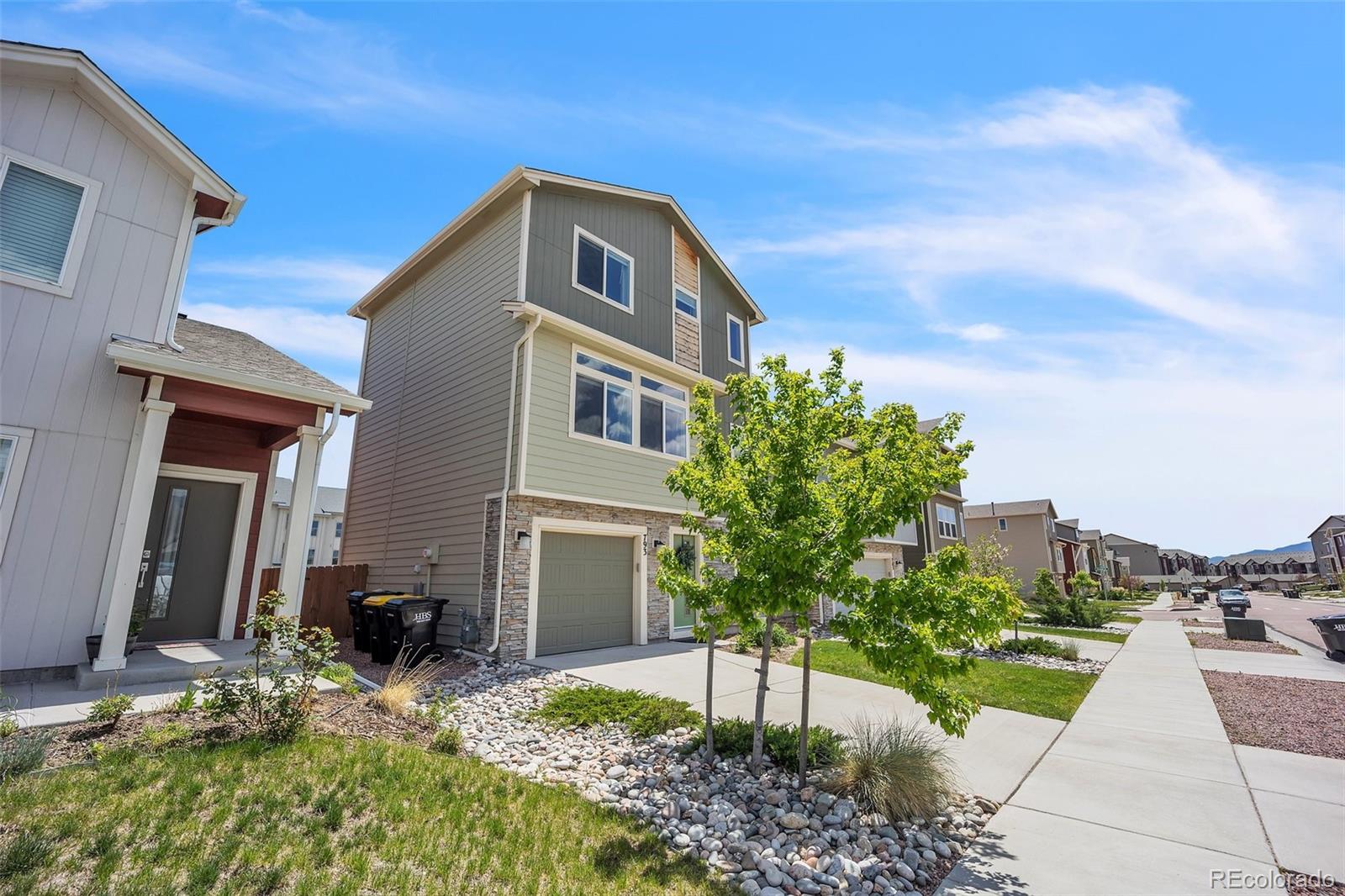 MLS Image #2 for 793  grissom drive,colorado springs, Colorado