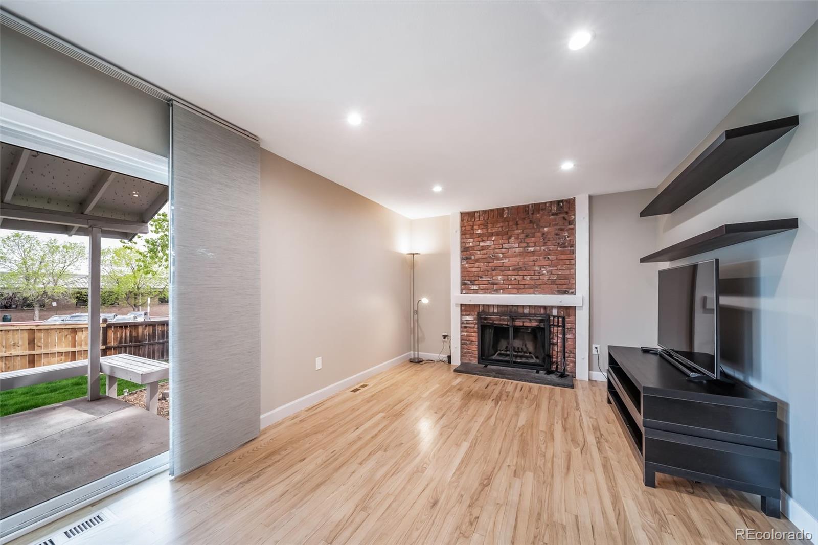MLS Image #20 for 6398 s emporia circle,englewood, Colorado