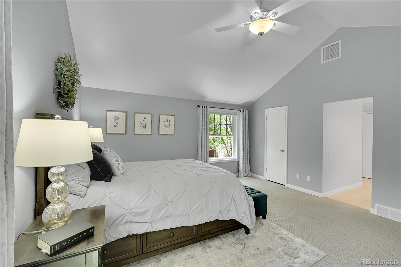 MLS Image #16 for 3775 s poplar street,denver, Colorado