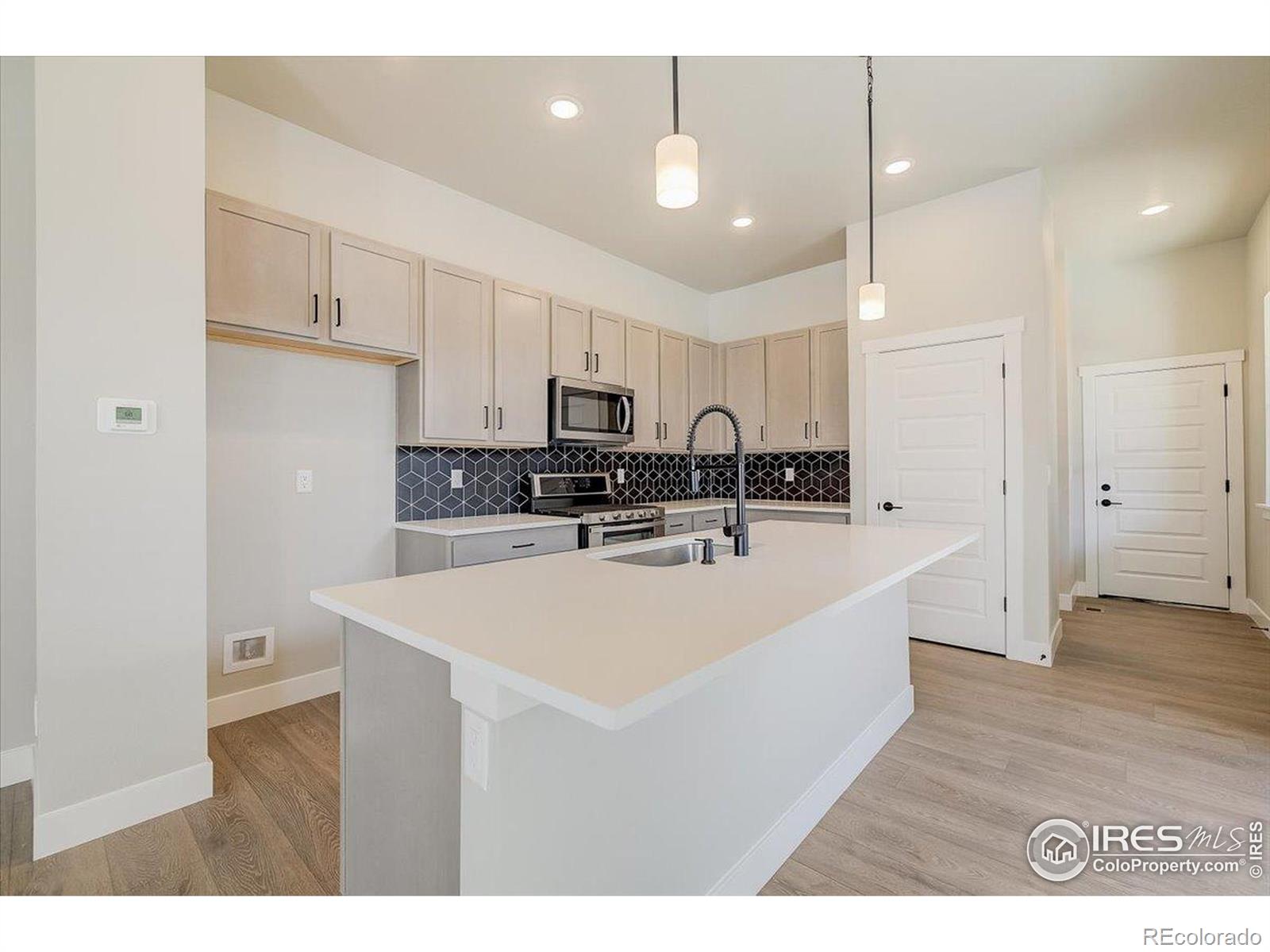 MLS Image #6 for 5962  rendezvous parkway,timnath, Colorado
