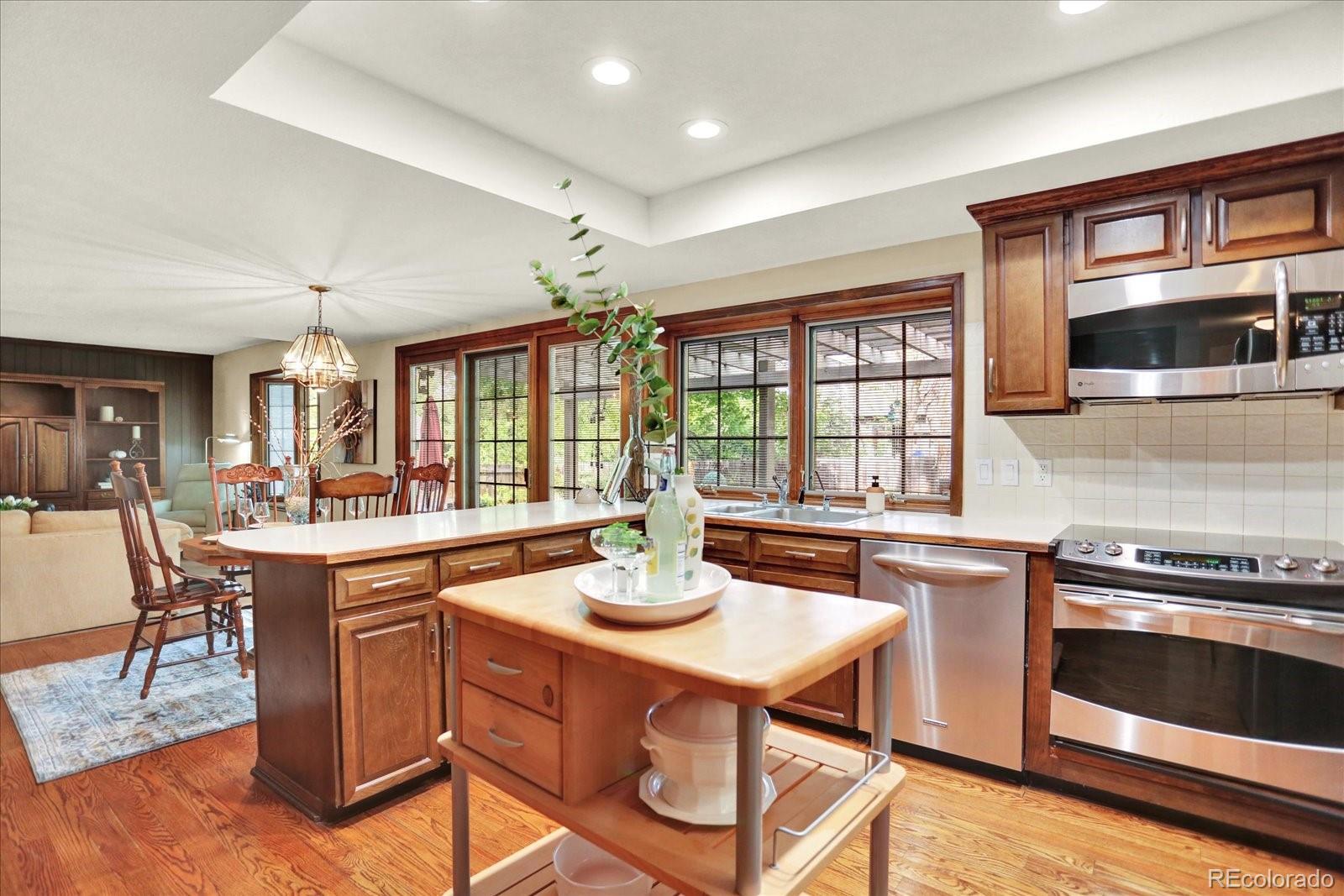 MLS Image #13 for 7295 s steele circle,centennial, Colorado