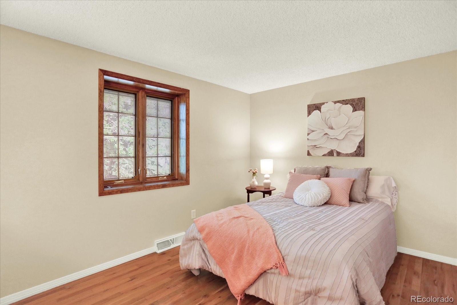 MLS Image #27 for 7295 s steele circle,centennial, Colorado