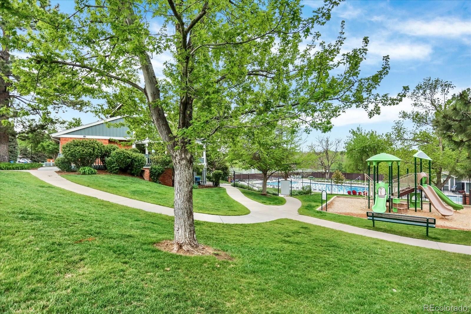 MLS Image #41 for 7295 s steele circle,centennial, Colorado