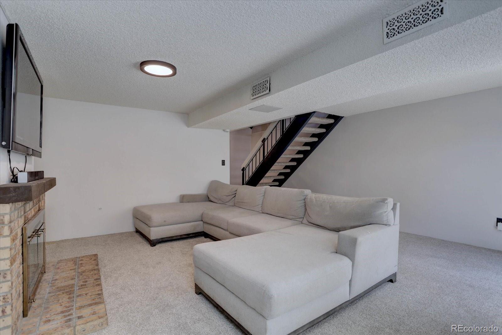 MLS Image #19 for 6844 s broadway ,littleton, Colorado