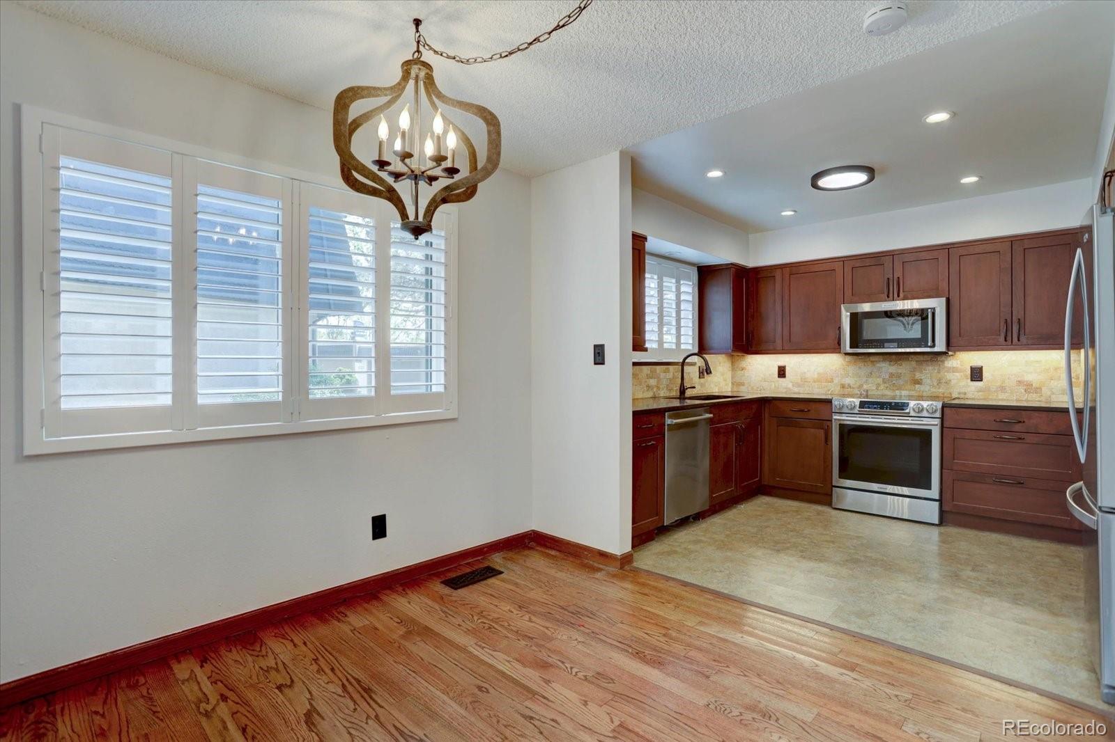 MLS Image #5 for 6844 s broadway ,littleton, Colorado