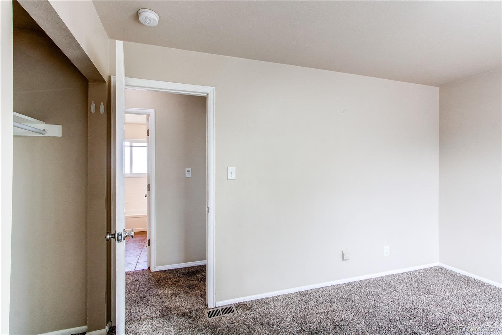 MLS Image #11 for 261  linda lane,denver, Colorado