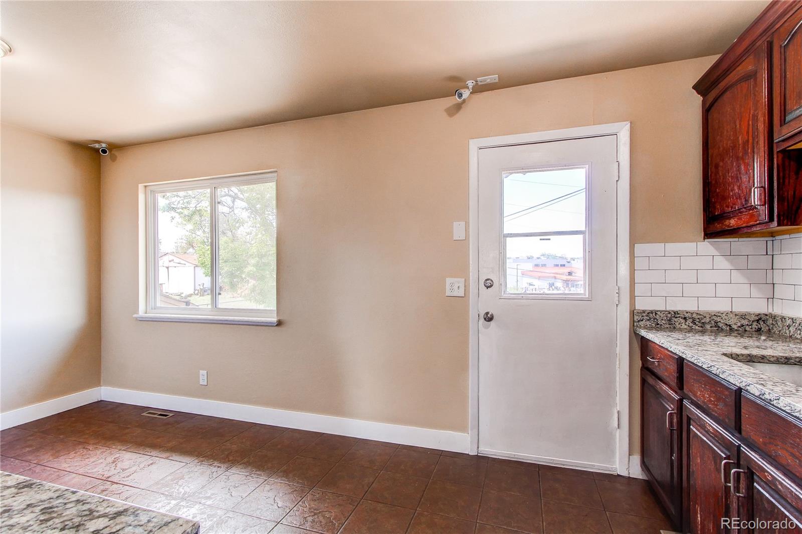 MLS Image #3 for 261  linda lane,denver, Colorado