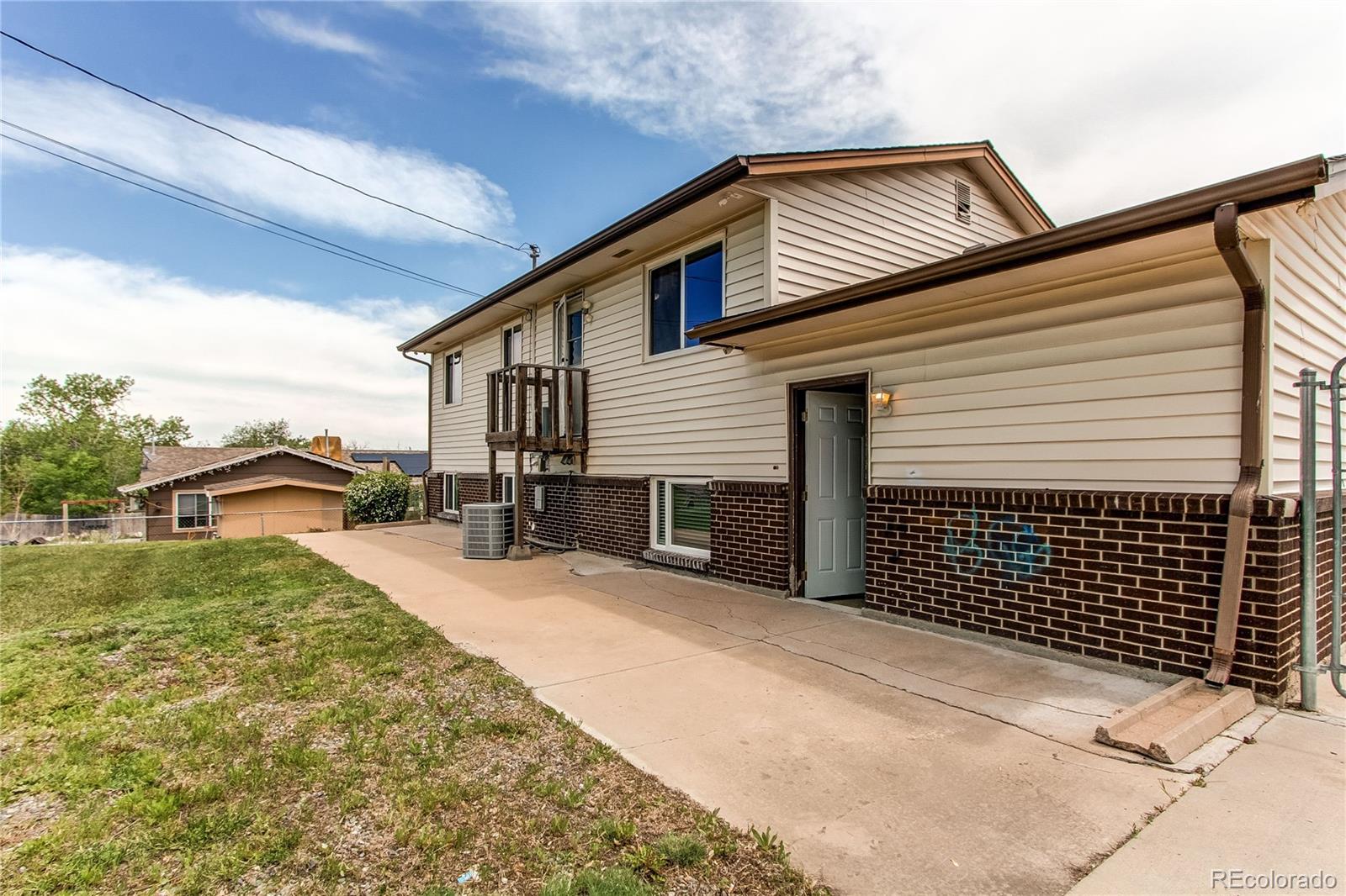 MLS Image #35 for 261  linda lane,denver, Colorado