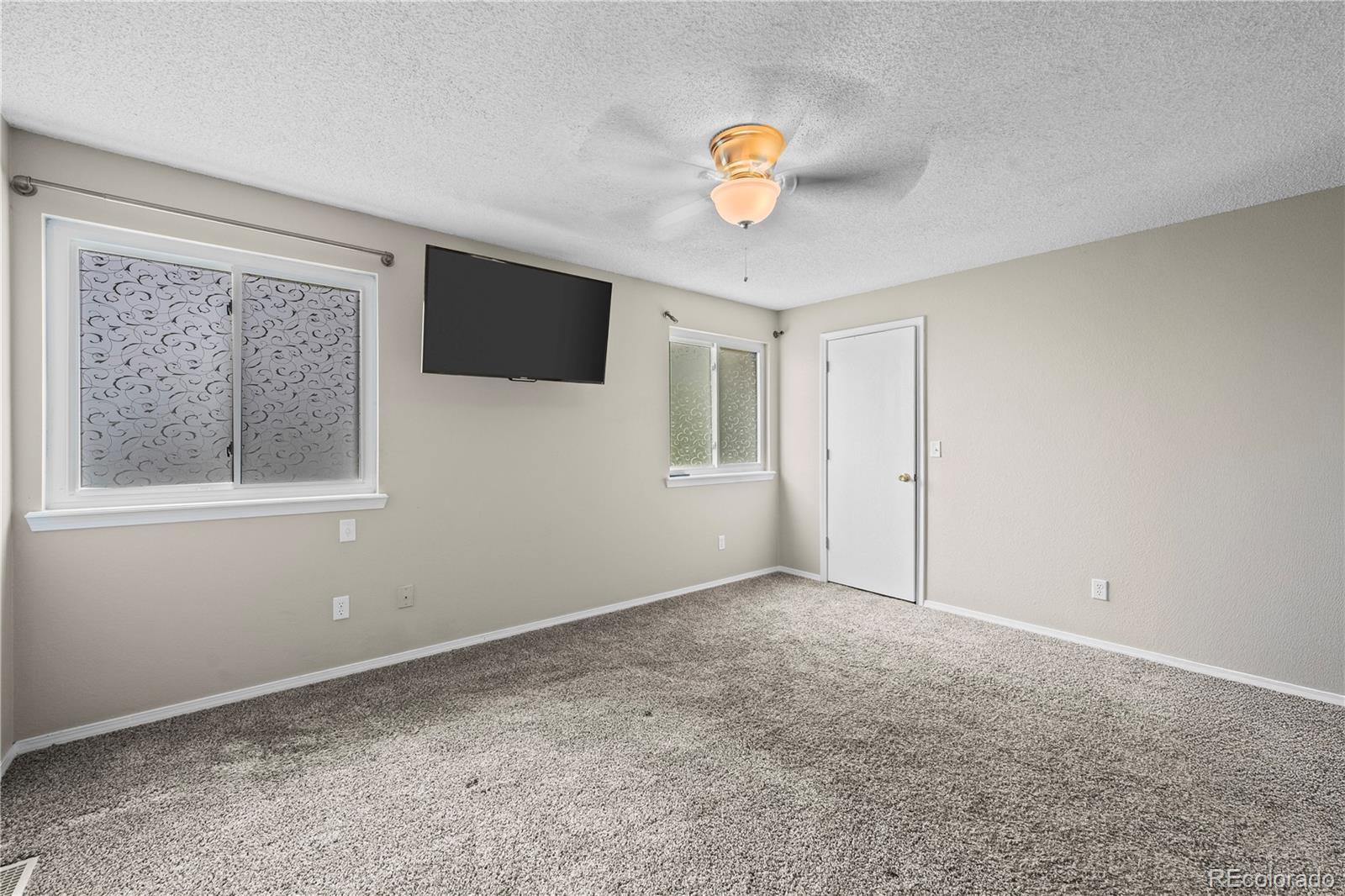 MLS Image #13 for 3844 s gibralter street,aurora, Colorado