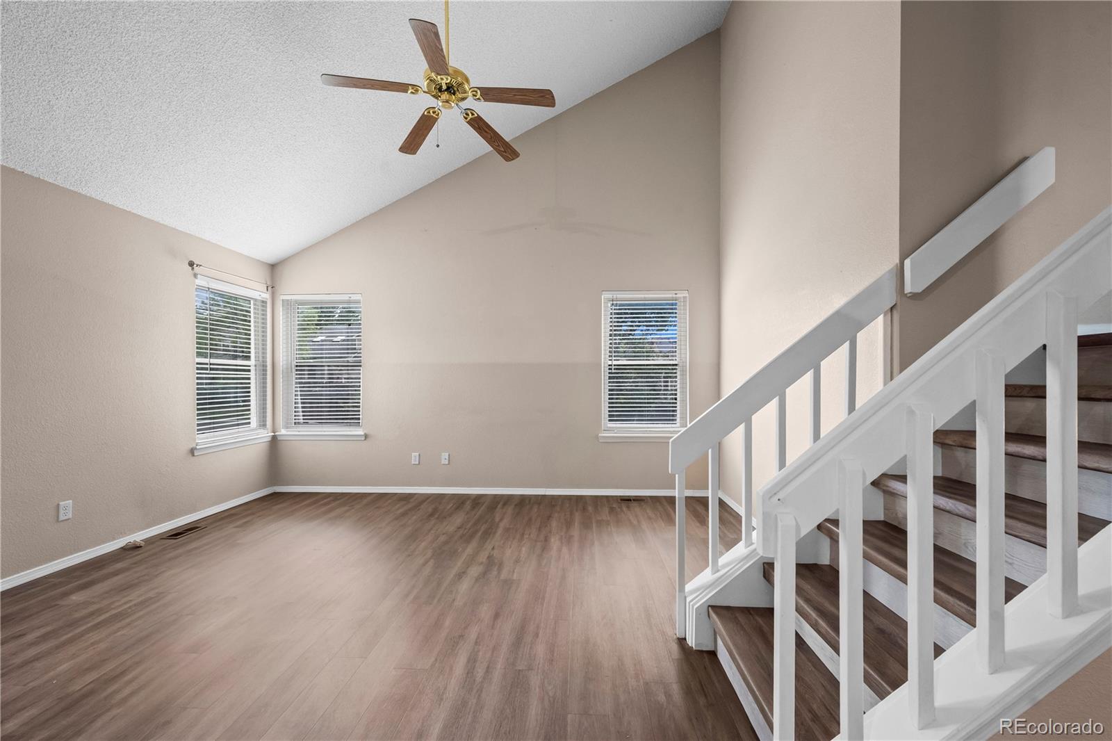MLS Image #5 for 3844 s gibralter street,aurora, Colorado