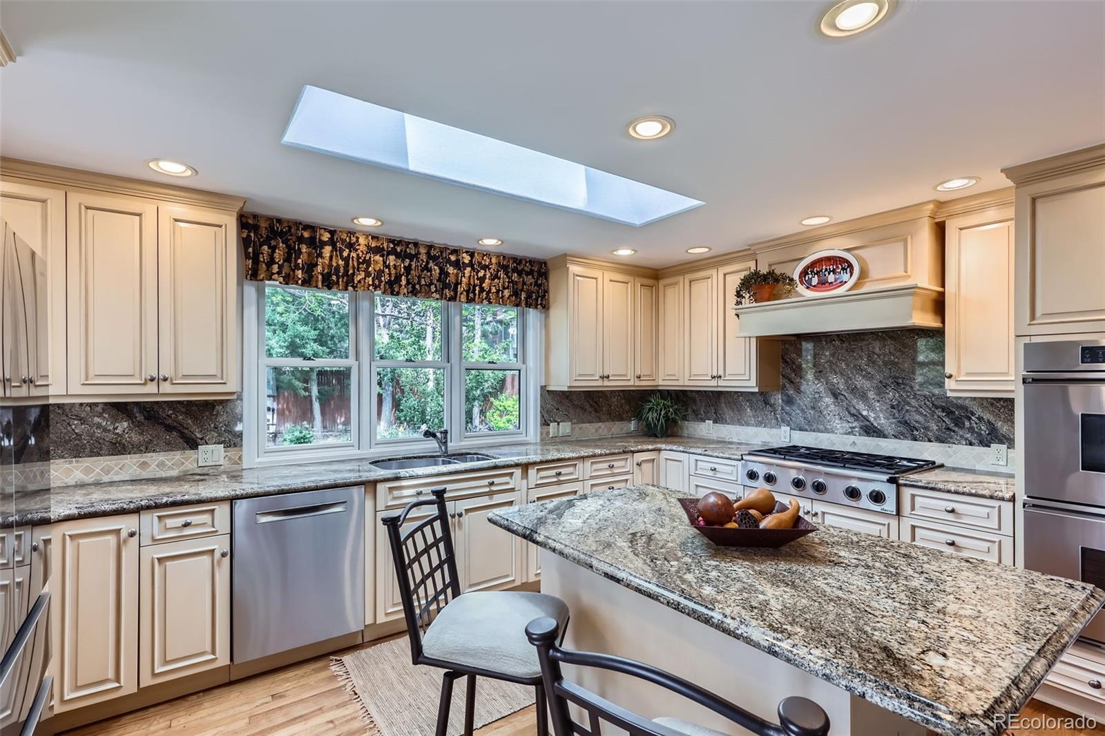 MLS Image #4 for 10165 w iowa avenue,lakewood, Colorado
