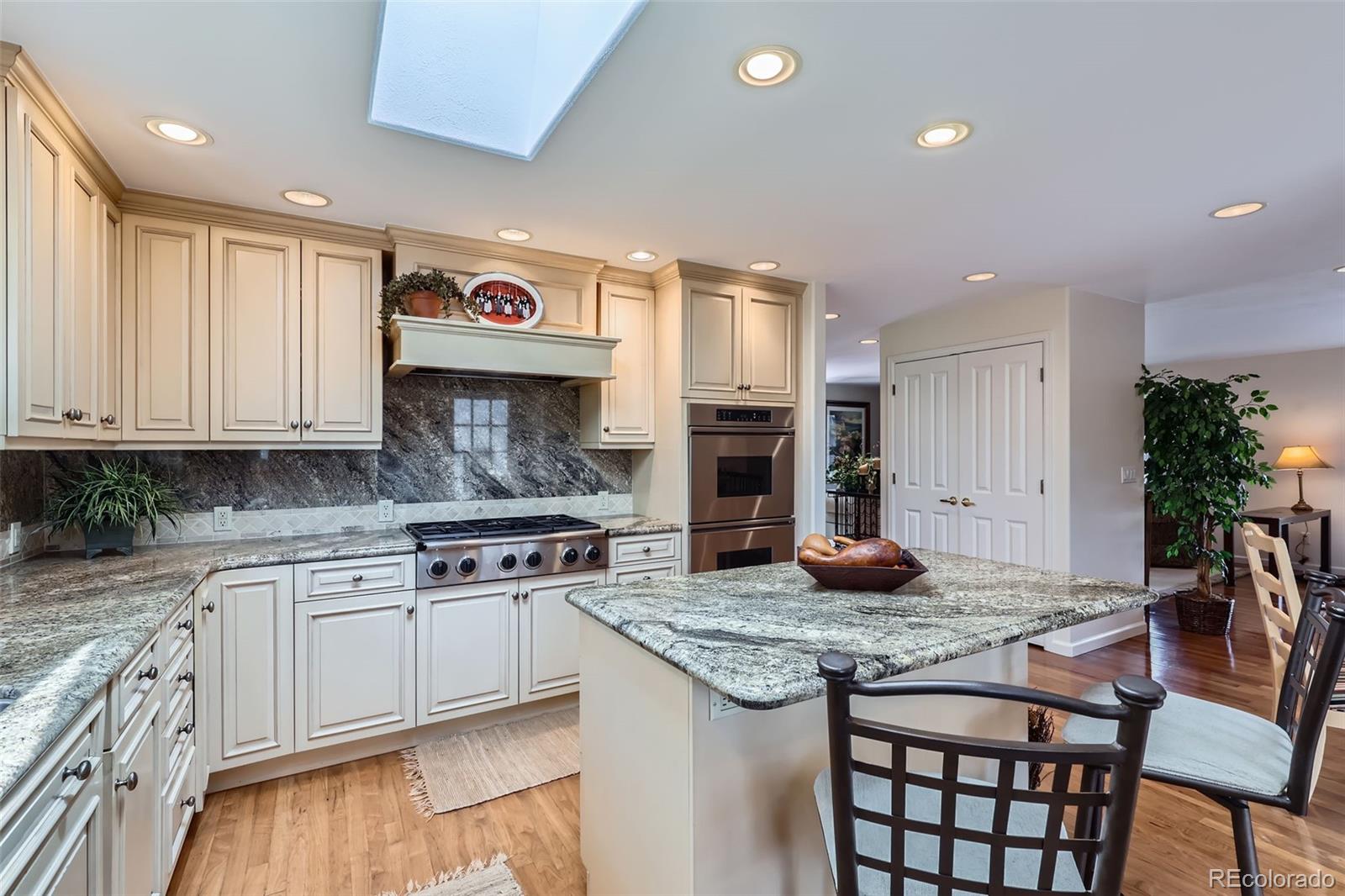 MLS Image #5 for 10165 w iowa avenue,lakewood, Colorado