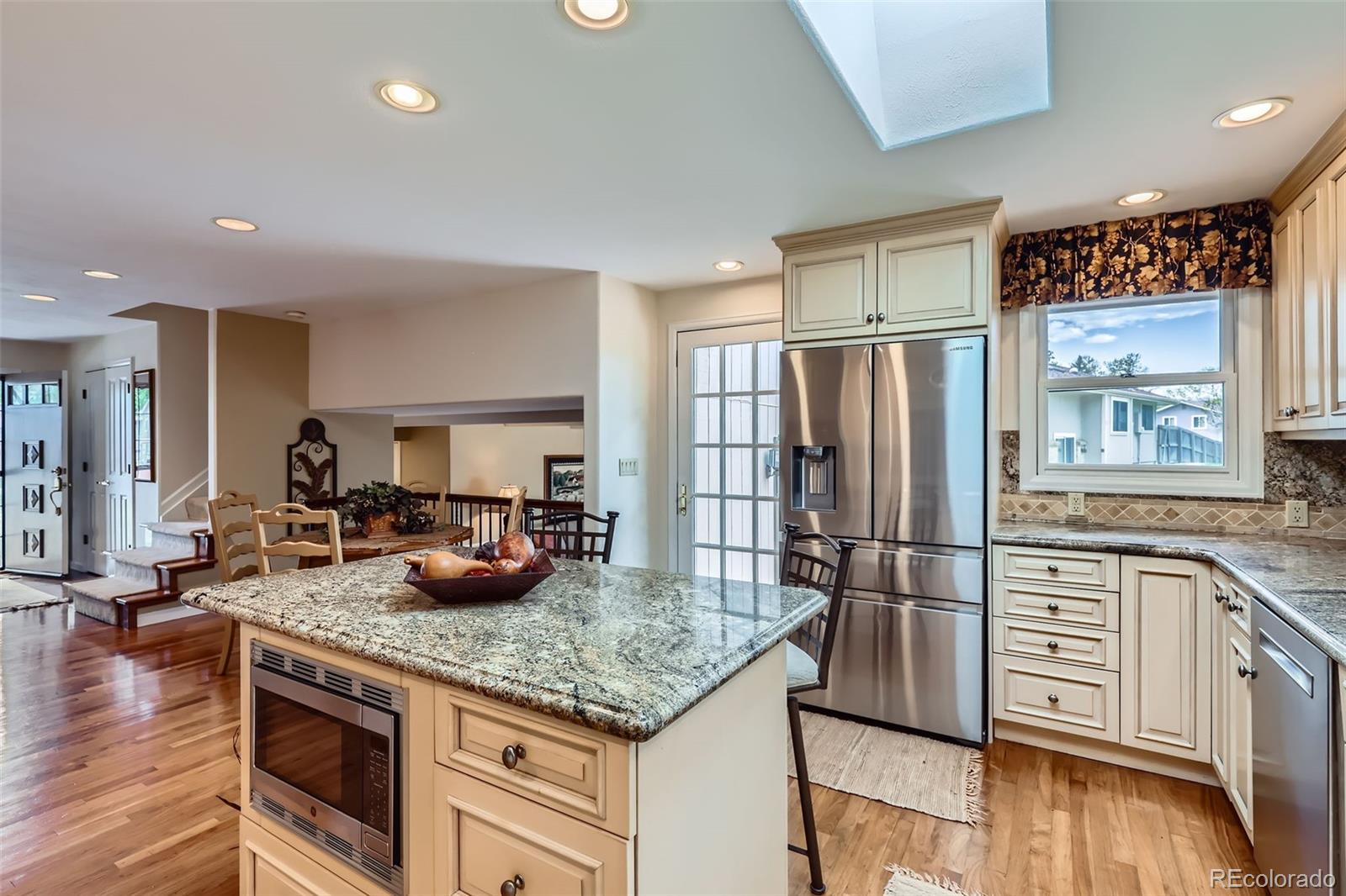 MLS Image #6 for 10165 w iowa avenue,lakewood, Colorado