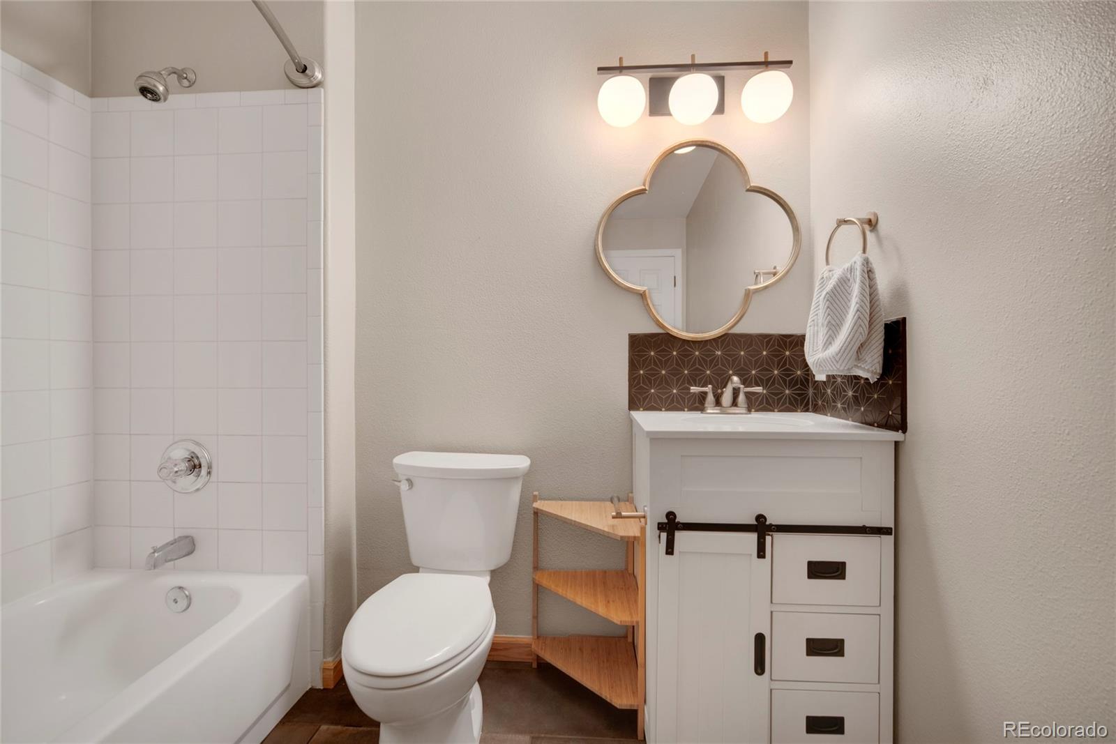 MLS Image #18 for 8500 e jefferson avenue,denver, Colorado