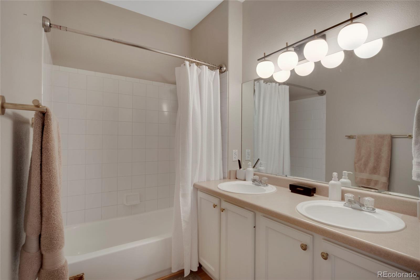 MLS Image #22 for 8500 e jefferson avenue,denver, Colorado