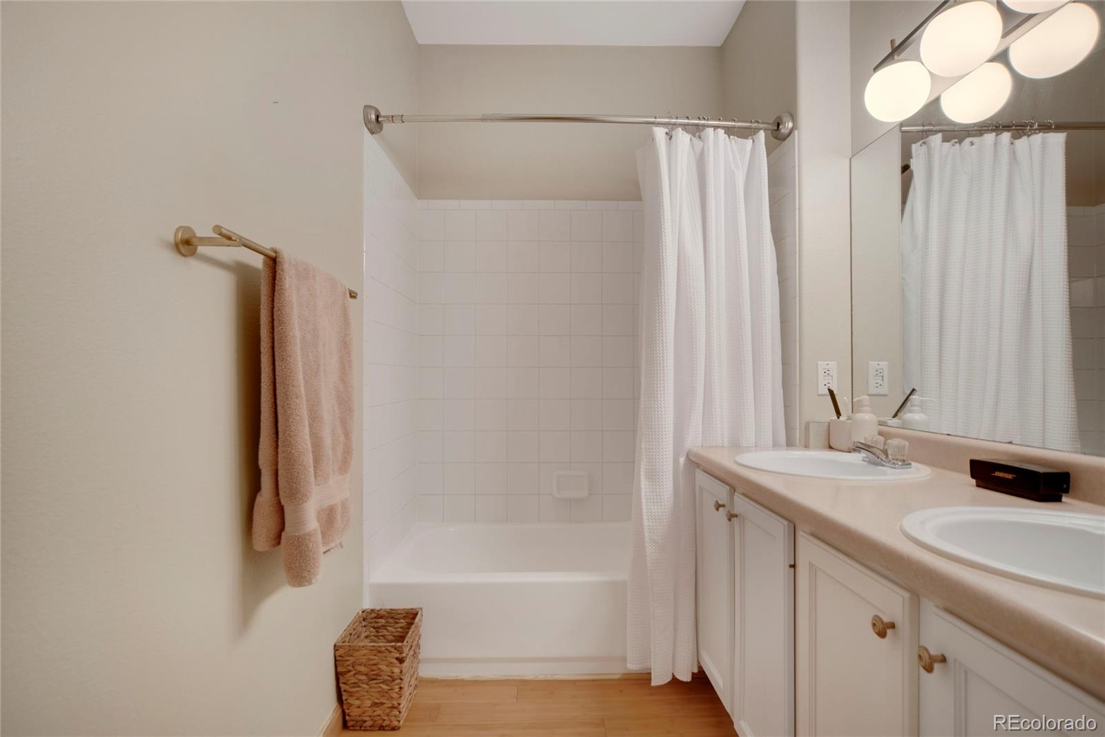 MLS Image #24 for 8500 e jefferson avenue,denver, Colorado