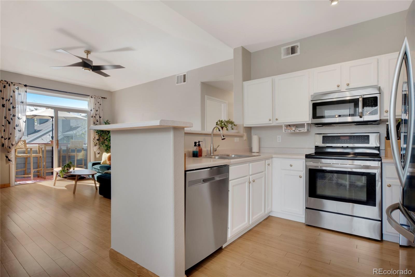MLS Image #9 for 8500 e jefferson avenue,denver, Colorado