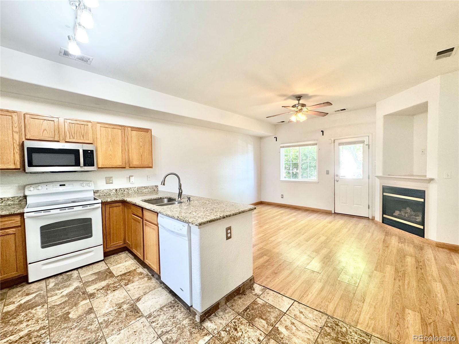 MLS Image #7 for 2247  coronado pkwy n #d ,denver, Colorado