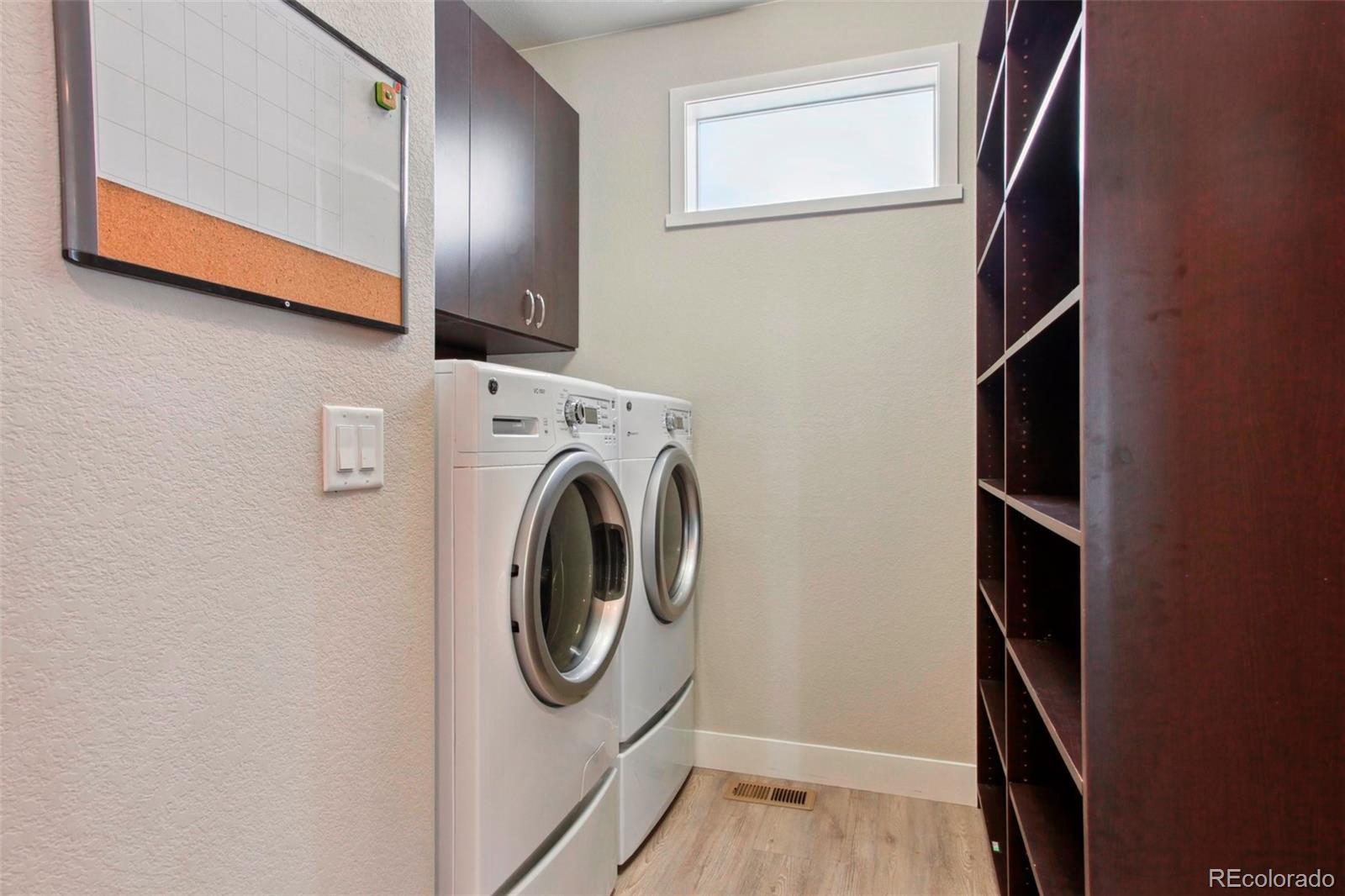 MLS Image #11 for 6735  avrum drive,denver, Colorado