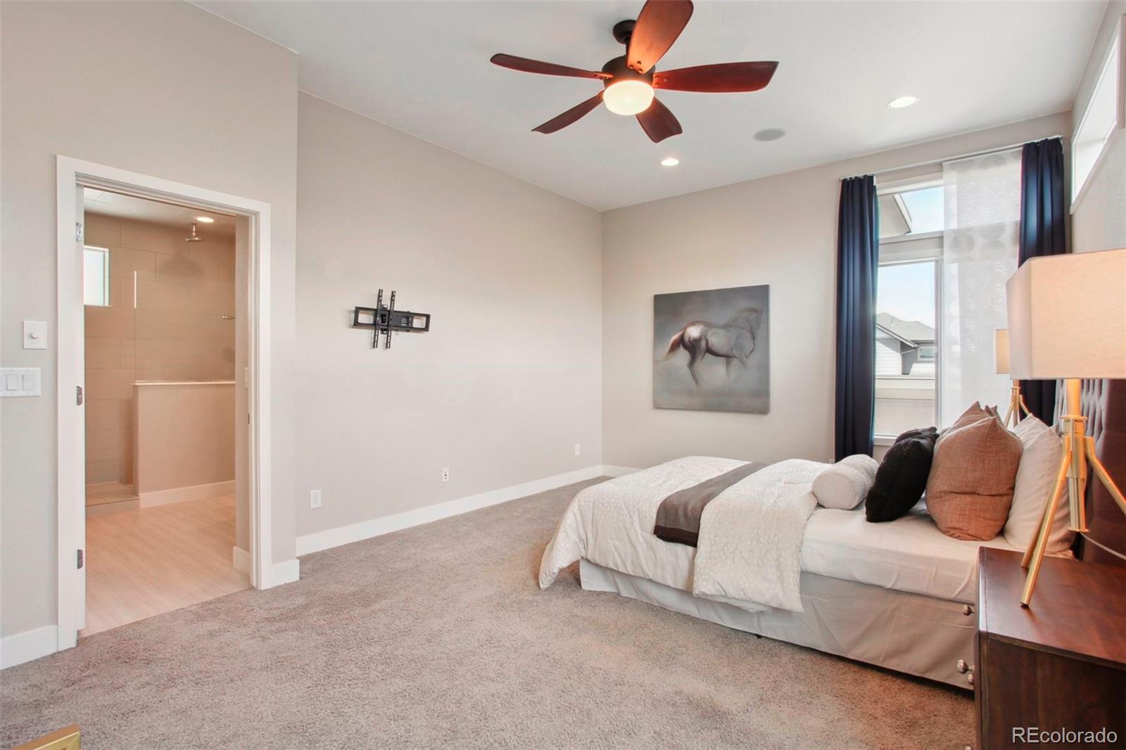 MLS Image #13 for 6735  avrum drive,denver, Colorado