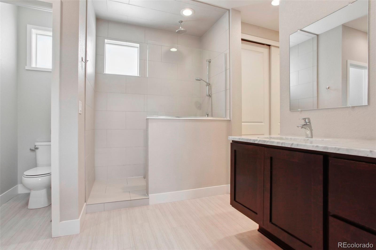 MLS Image #15 for 6735  avrum drive,denver, Colorado