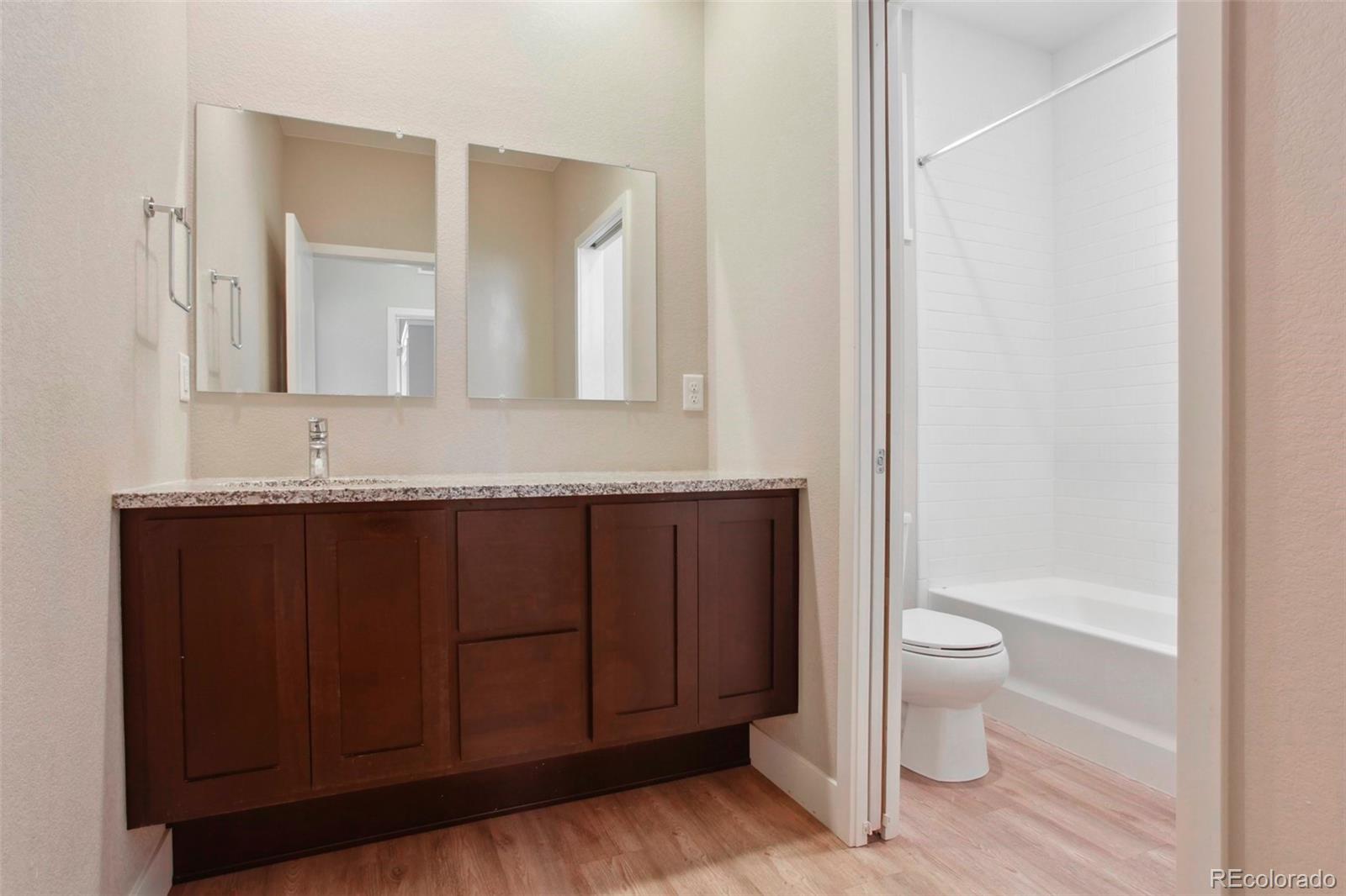MLS Image #19 for 6735  avrum drive,denver, Colorado