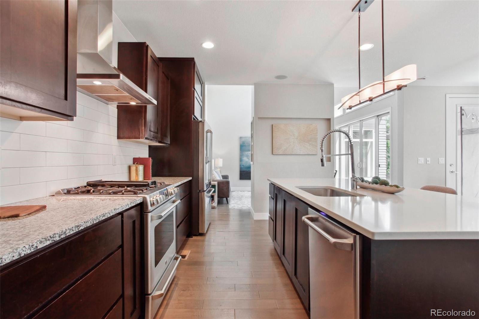 MLS Image #8 for 6735  avrum drive,denver, Colorado