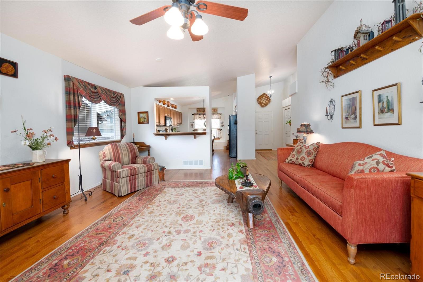 MLS Image #10 for 5715  brennan avenue,colorado springs, Colorado