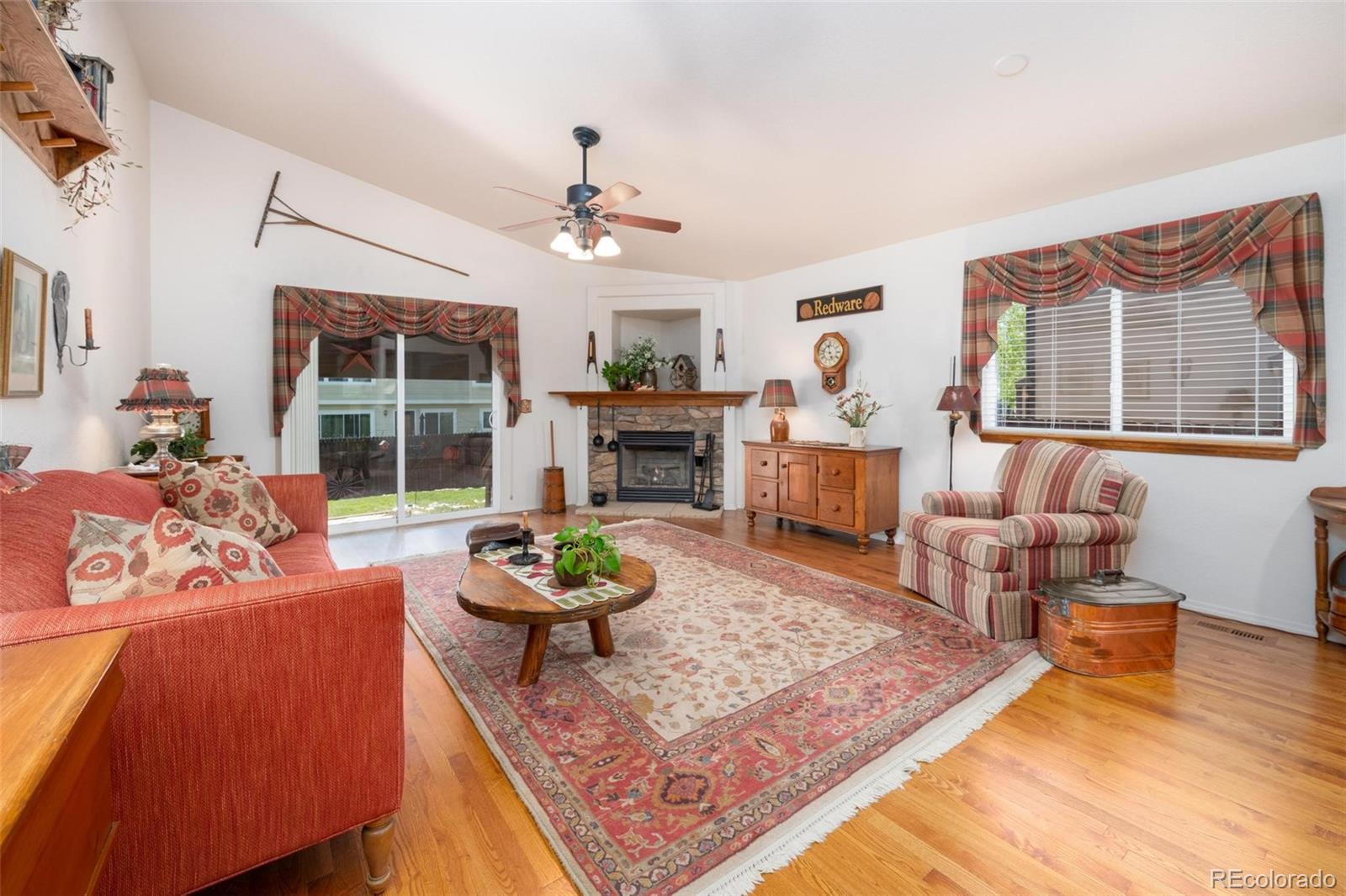 MLS Image #9 for 5715  brennan avenue,colorado springs, Colorado