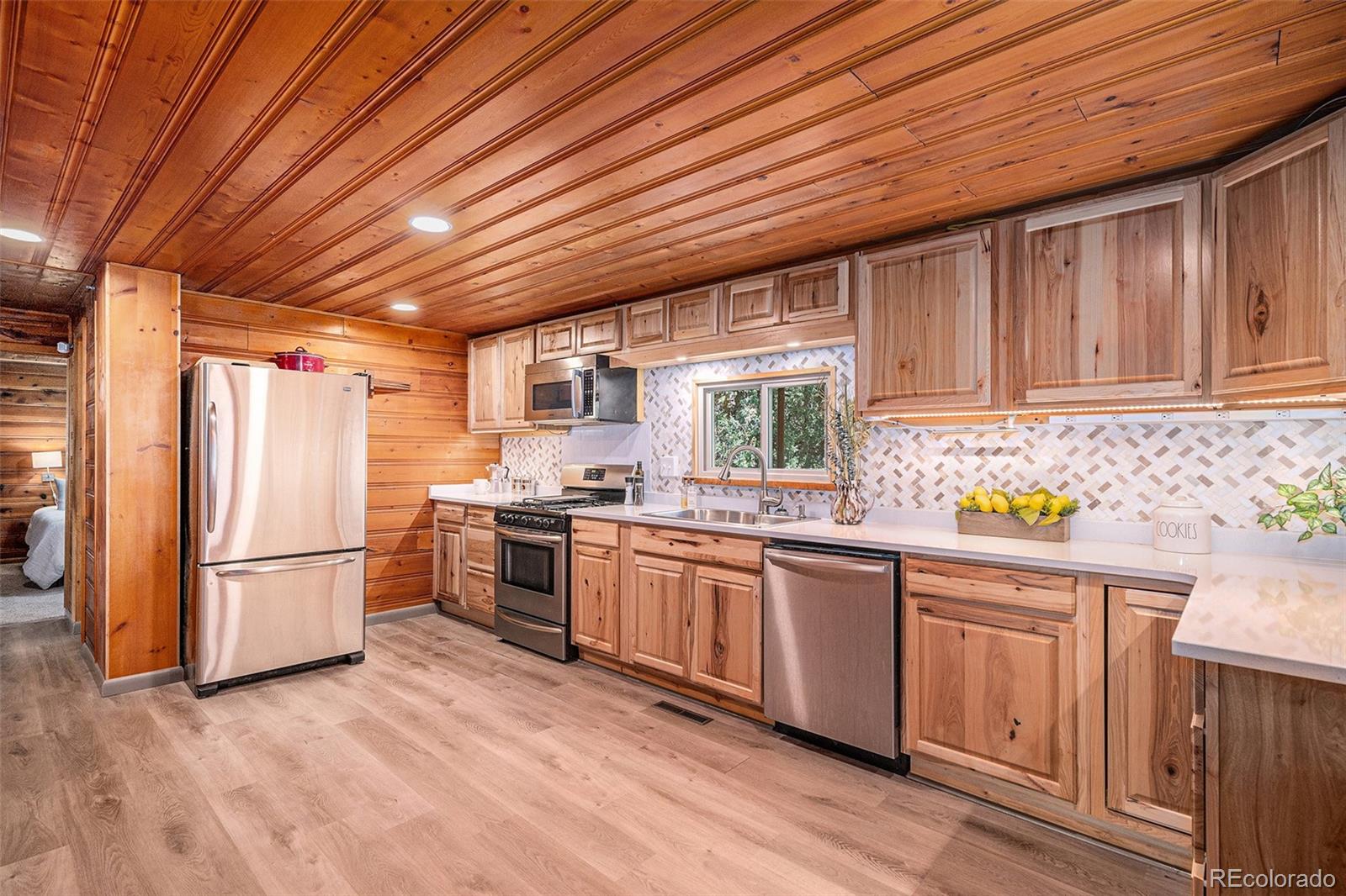 MLS Image #5 for 11080 s deer creek road,littleton, Colorado