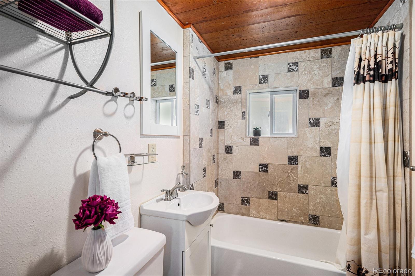 MLS Image #9 for 11080 s deer creek road,littleton, Colorado