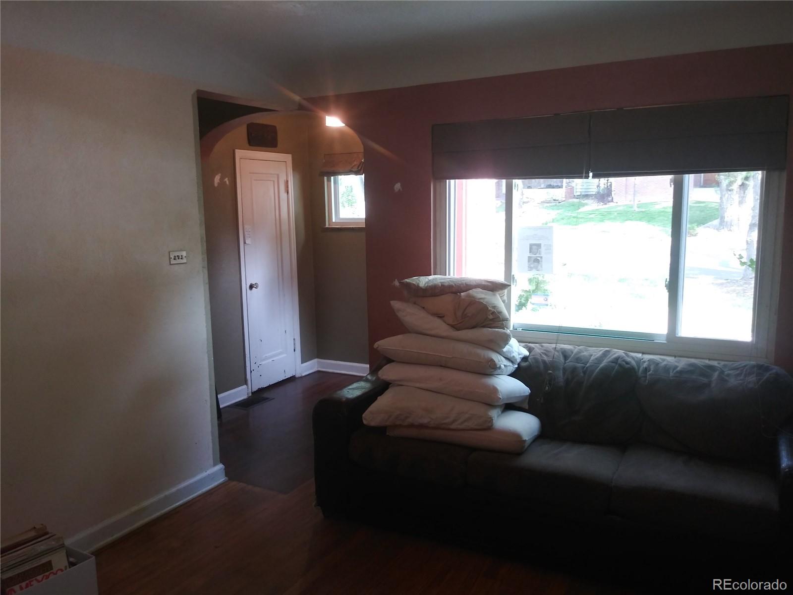 MLS Image #14 for 1665 s saint paul street,denver, Colorado