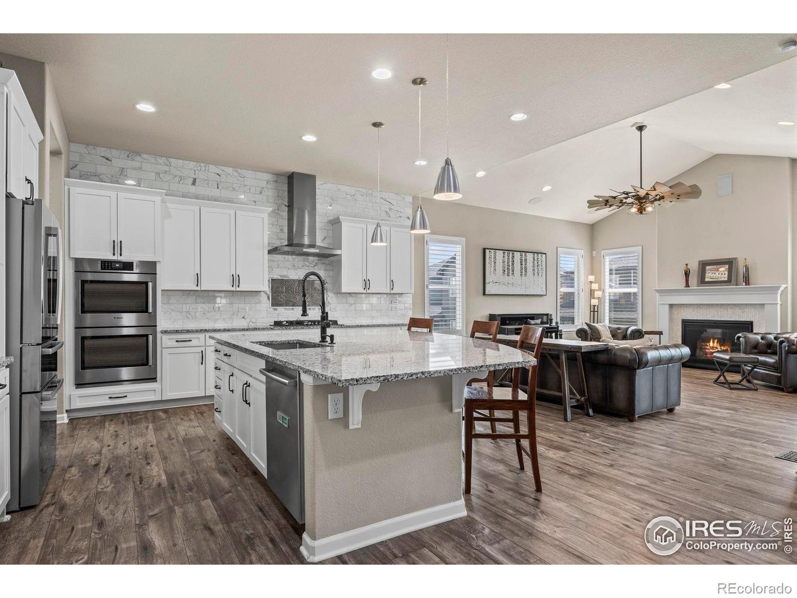 CMA Image for 832  Sundown Way,Erie, Colorado