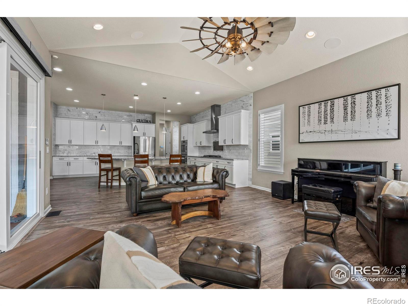 MLS Image #10 for 832  sundown way,erie, Colorado