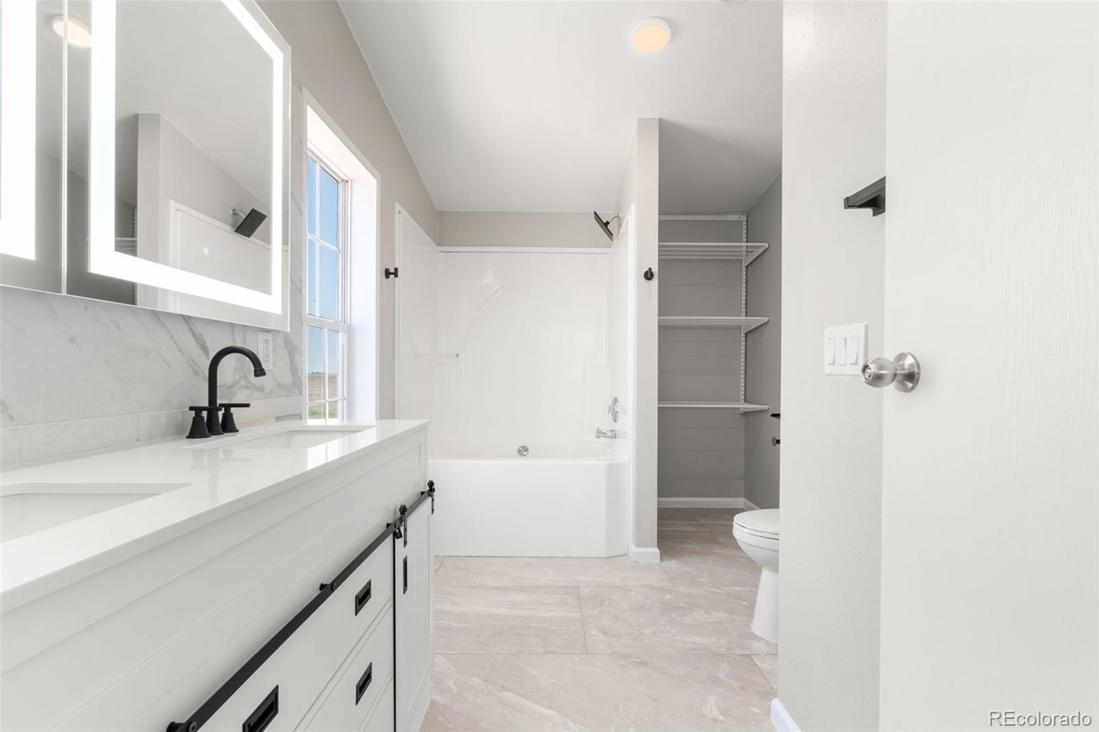 MLS Image #14 for 41575 e 88th avenue,bennett, Colorado