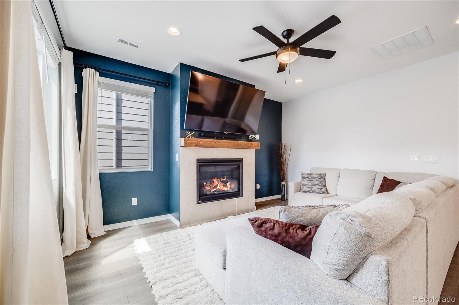 MLS Image #5 for 8517  eckley street,littleton, Colorado