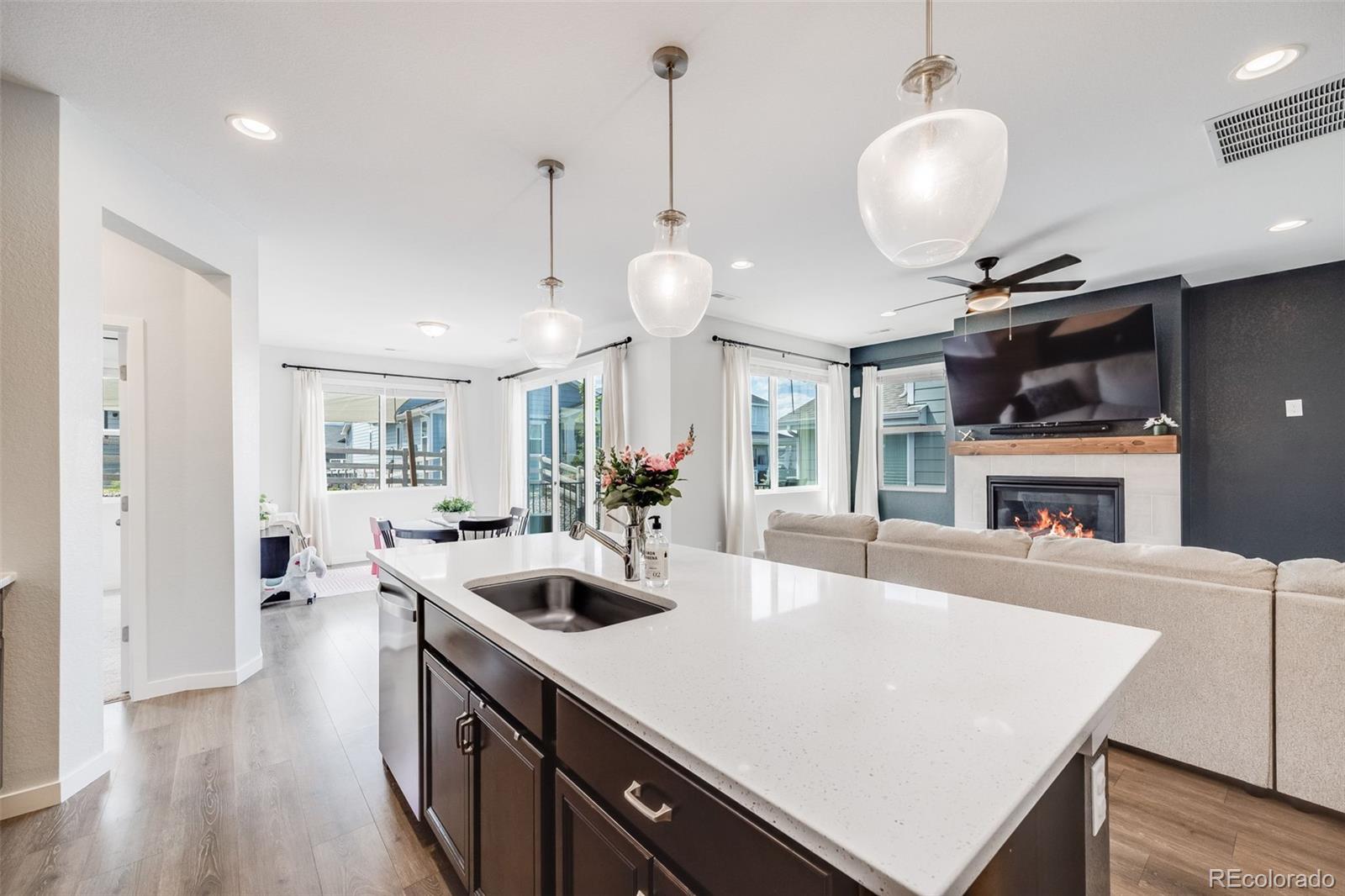 MLS Image #9 for 8517  eckley street,littleton, Colorado
