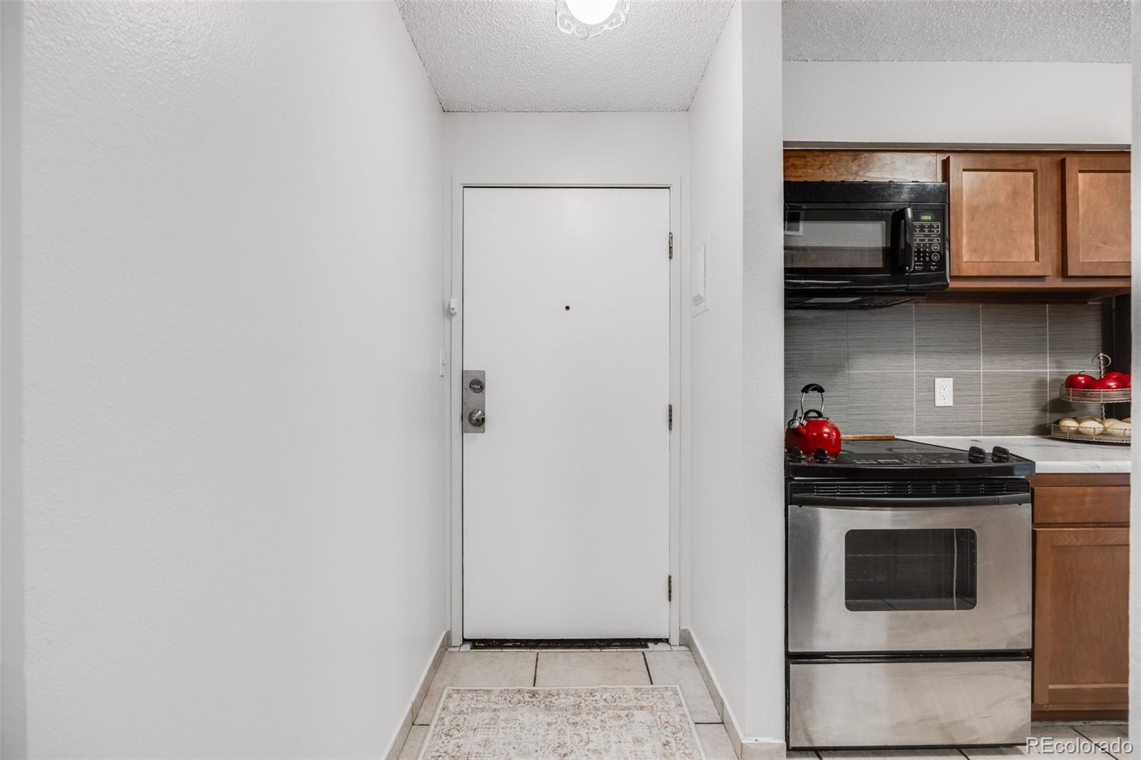 MLS Image #5 for 7395 e quincy avenue 206,denver, Colorado